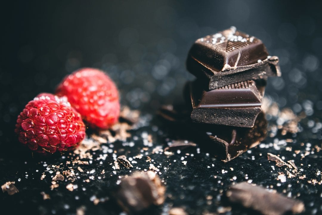 chocolat noir - pexels - Lisa fotios