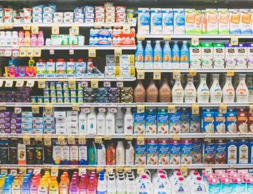 Aux States, le lait se conserve au frigo - Unsplash