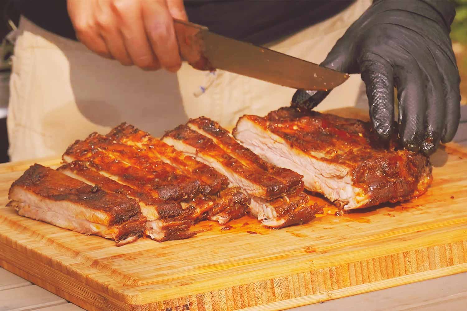 Les Spare Ribs Au Barbecue Façon U S La Recette Légendaire à Votre Table Saveurs
